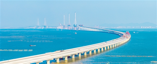 黃茅?？绾Ｍǖ李A(yù)計明年建成通車，屆時將進一步拉近江門與港澳的時空距離。