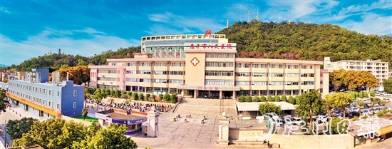 恩平市人民醫(yī)院作為本地醫(yī)療衛(wèi)生事業(yè)的“主心骨”，擁有先進的醫(yī)療設(shè)備和高水平的醫(yī)療團隊。