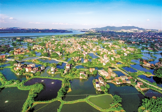 鶴山市積極推動(dòng)文旅產(chǎn)業(yè)提質(zhì)升級(jí)。圖為古勞水鄉(xiāng)。