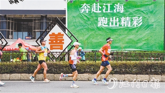 郭衛(wèi)強拿出帶兵打仗的作風，確保每件事都有著落、有回音。