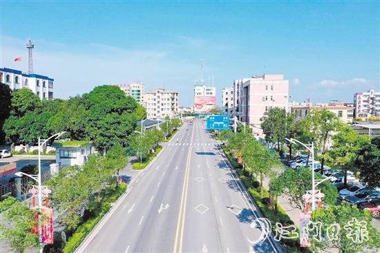 址山鎮(zhèn)全力推進(jìn)“百千萬(wàn)工程”，扎實(shí)推進(jìn)典型鎮(zhèn)、村培育。