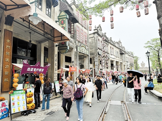 江門智慧旅游項目紛紛上線，助力游客更好地游玩。圖為開平赤坎華僑古鎮(zhèn)。