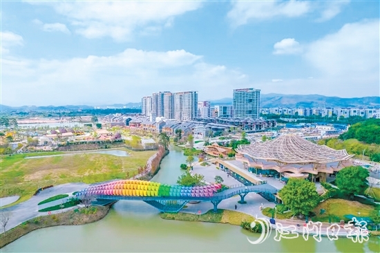 古勞水鄉(xiāng)旅游區(qū)成為鶴山市及周邊城市游客親近自然、感受水鄉(xiāng)魅力的好去處。