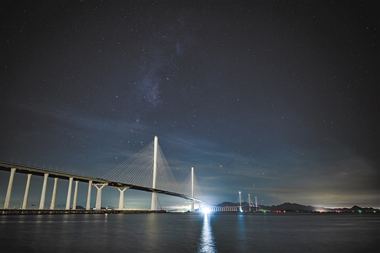 星辰大海之間的黃茅海跨海通道。