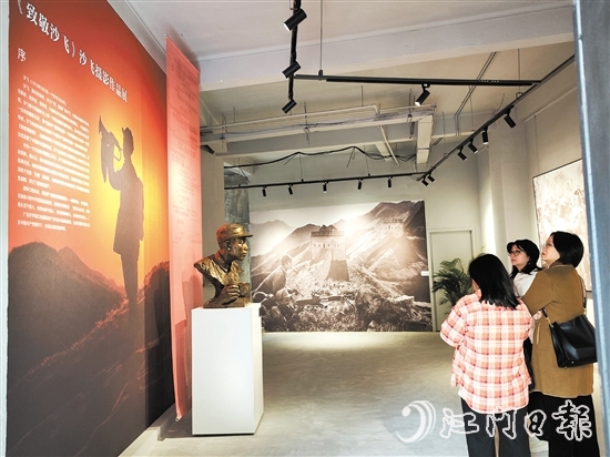 沙飛攝影館不僅是一座緬懷先輩、傳承紅色基因的紀(jì)念館，更是一個集攝影藝術(shù)展示、文化交流與教育功能于一體的多維空間。