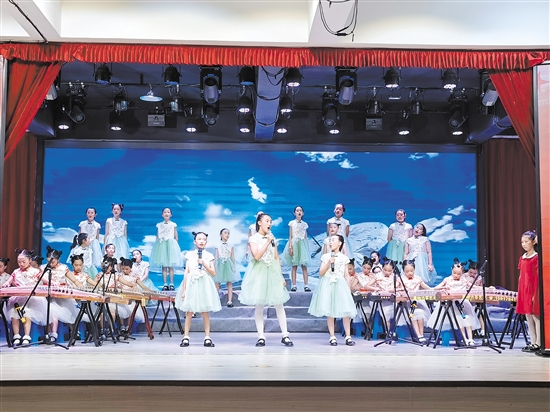 依托社團活動，祥龍學(xué)子多次在市、區(qū)比賽中取得優(yōu)異成績。
