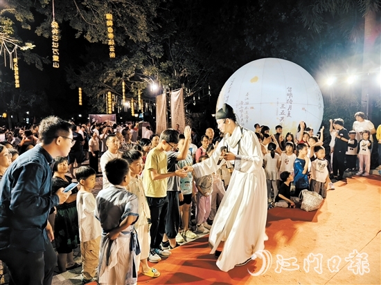 春節(jié)期間，山泉灣溫泉城將推出蛇年新春活動(dòng)“大唐奇妙夜”。