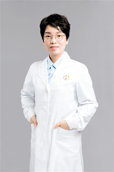 覃鈺純