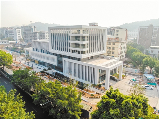 江海區(qū)衛(wèi)生健康局將為人民群眾提供更加優(yōu)質(zhì)、高效的衛(wèi)生健康服務(wù)。
