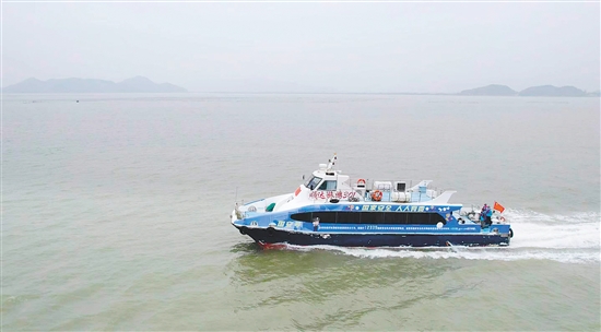 我市創(chuàng)新推出“國安號(hào)”客船，向廣大游客普及國家安全知識(shí)。