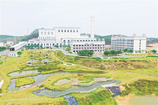 百合鎮(zhèn)靜脈產(chǎn)業(yè)園瀚藍固廢處理項目構(gòu)建循環(huán)經(jīng)濟鏈。