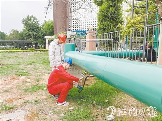 江門能源通過為工業(yè)企業(yè)提供高品質(zhì)蒸汽，為產(chǎn)業(yè)發(fā)展提供“綠色動力”。