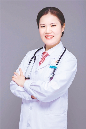 鄧麗群