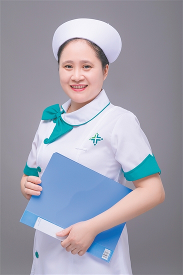 姓名：楊文芳