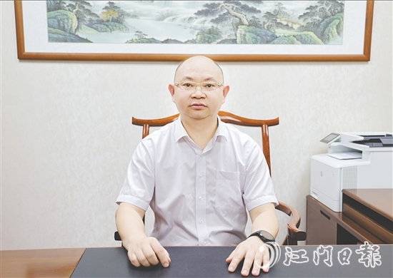 鶴山農(nóng)商銀行行長(zhǎng) 鶴山農(nóng)商銀行行長(zhǎng)