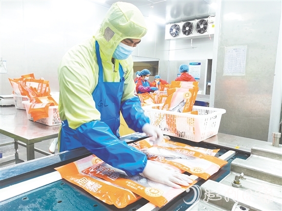 豐泫農(nóng)業(yè)專注于南美白對蝦、四大家魚等水產(chǎn)品加工。