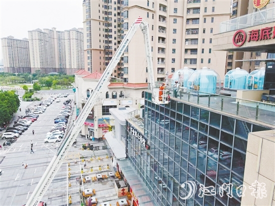 演練充分展示了多部門(mén)聯(lián)防聯(lián)控的戰(zhàn)斗力。