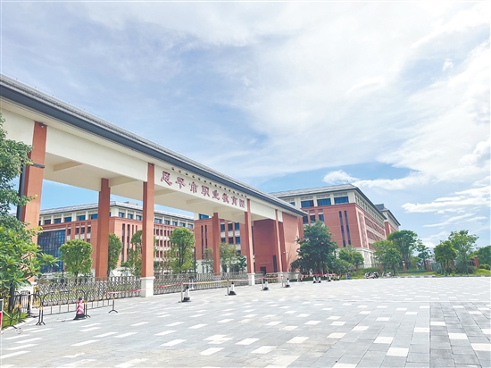 新建的恩平市職教園將設(shè)置無人機(jī)相關(guān)專業(yè)，為產(chǎn)業(yè)發(fā)展培養(yǎng)人才。