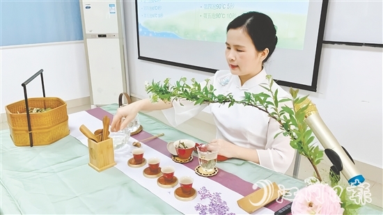 馮師