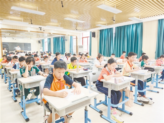 本次活動考驗學(xué)生的腦力和“言值”。