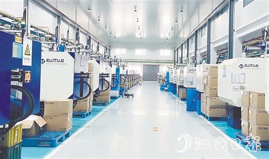 聯(lián)昌噴霧泵（鶴山）有限公司致力于打造國(guó)內(nèi)最大的噴霧泵生產(chǎn)基地。圖為項(xiàng)目一期已投產(chǎn)生產(chǎn)車間。