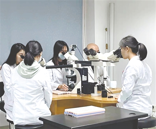 病理科取得國家級認證。