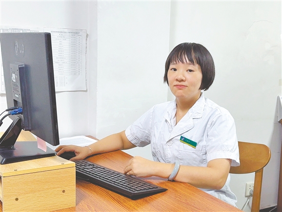 李詠珍 李詠珍