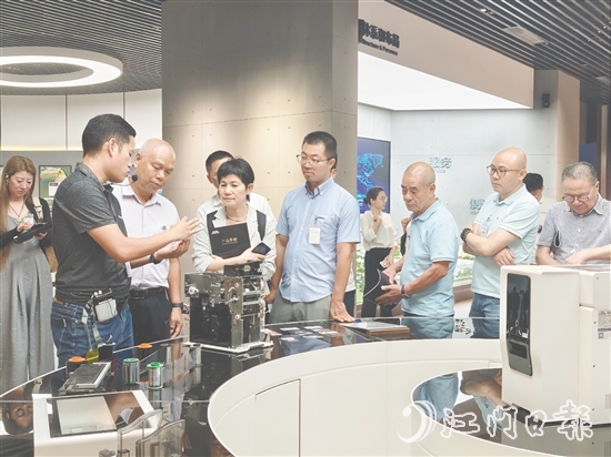 根據(jù)企業(yè)需求，江海區(qū)企業(yè)發(fā)展服務(wù)中心協(xié)助企業(yè)供應(yīng)商來(lái)江海考察。