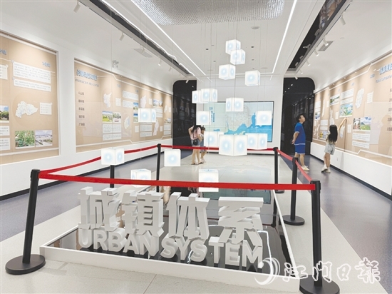 臺(tái)山的文博場(chǎng)館建設(shè)全面開(kāi)花，因地制宜打造出多元、各具特色的展陳空間，構(gòu)建立體的文化展示矩陣。