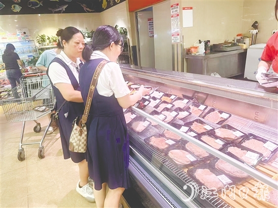 恩平市錦江國際廣場昌大昌超市各類物資充足。