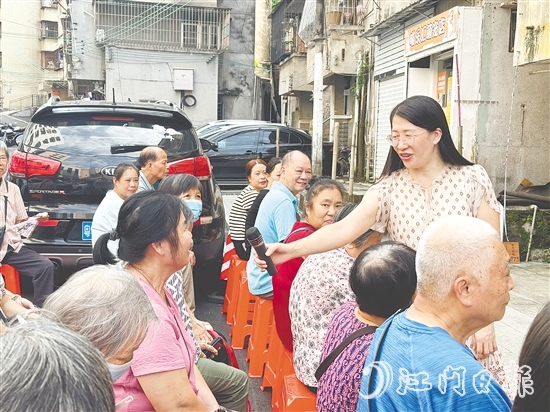 科技社團(tuán)開(kāi)展接地氣的蚊蟲(chóng)防控科普進(jìn)社區(qū)宣講活動(dòng)，全面提升公眾防護(hù)意識(shí)。