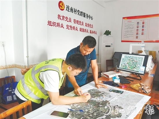 鶴山市積極推進(jìn)“鄉(xiāng)村著名行動”，全面開展覆蓋各類公共服務(wù)設(shè)施的地名排查工作，并精準(zhǔn)建立“有地?zé)o名”清單。