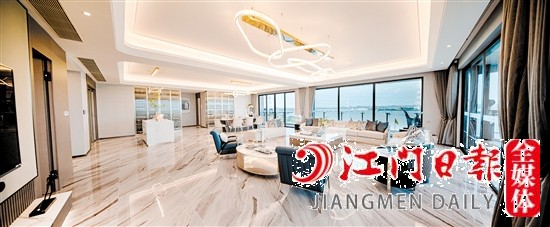 碧桂園濱江灣建筑面積約346平方米“大平層”產(chǎn)品實(shí)景圖。