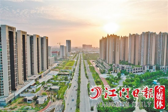 新會(huì)區(qū)交通四通八達(dá)。