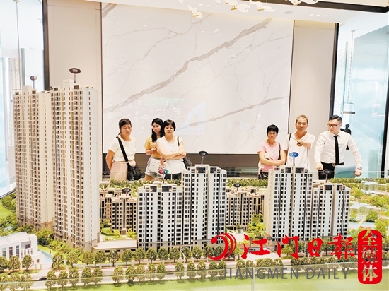 7月全市一手住宅成交2216套，環(huán)比、同比均有下跌。