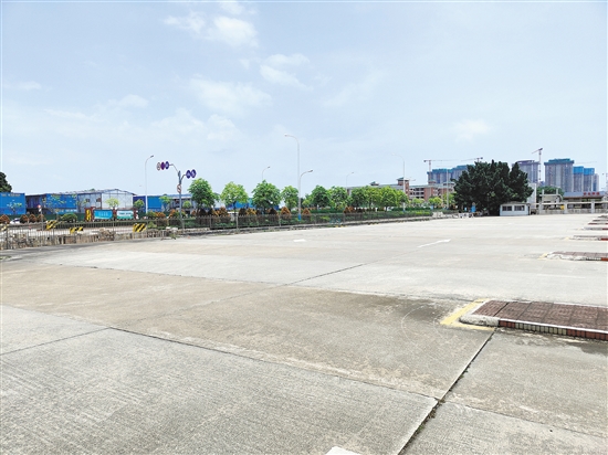 去年溢價最高的新會汽車總站“三舊”改造地塊由本土房企競得。