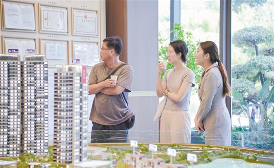 高品質(zhì)住宅吸引不少消費(fèi)者的目光。