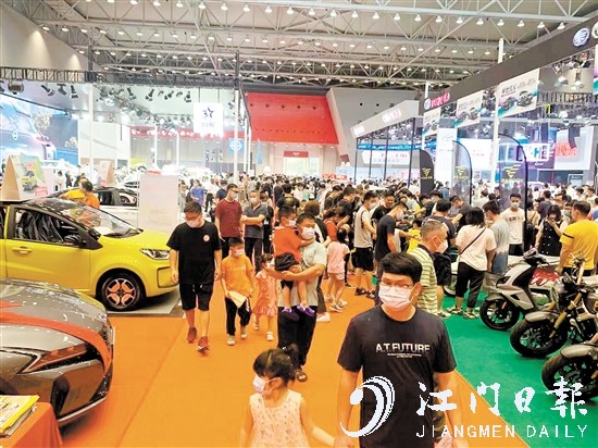 三天下來，車展現(xiàn)場人氣“爆棚”。