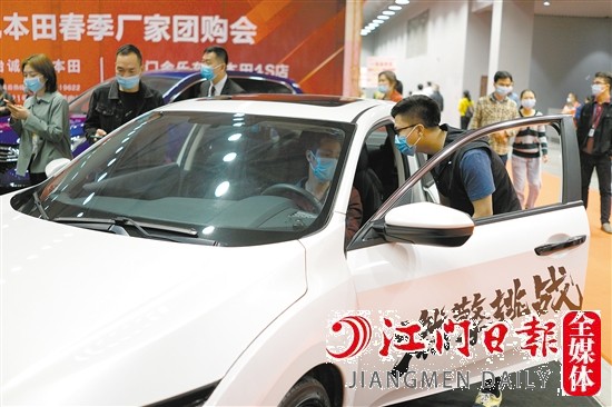 往年本報(bào)舉辦的春季車展受到消費(fèi)者青睞。