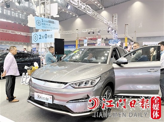 各品牌汽車將閃亮登場。