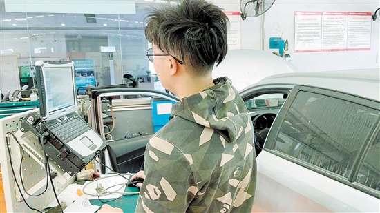 處理召回車輛需要時間，建議提前預(yù)約。