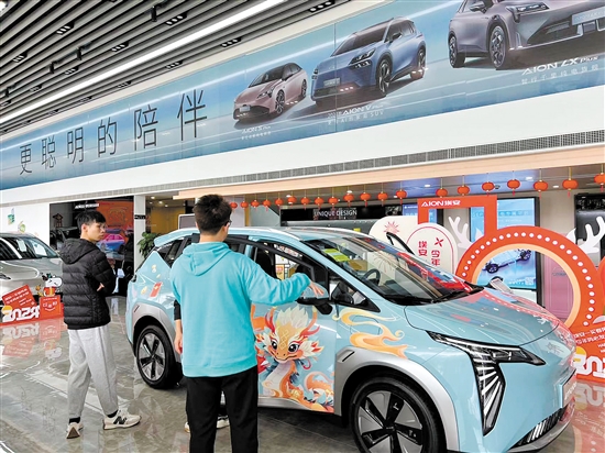 春節(jié)后期，4S店客流量提升。