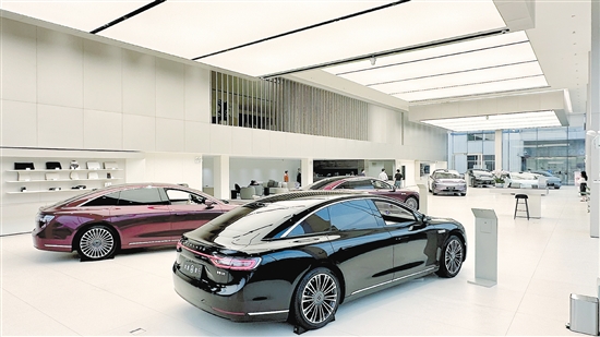 用戶中心可以展示更多車型。